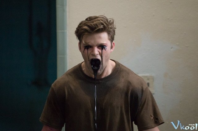 Bóng Ma Tử Thần (Shadows Of The Dead)