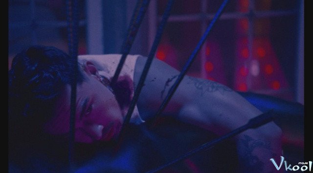 Xem Phim Điều Bên Trong - It's What's Inside - Ahaphim.com - Ảnh 3