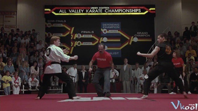 Xem Phim Cậu Bé Karate 3 - The Karate Kid Iii - Ahaphim.com - Ảnh 3