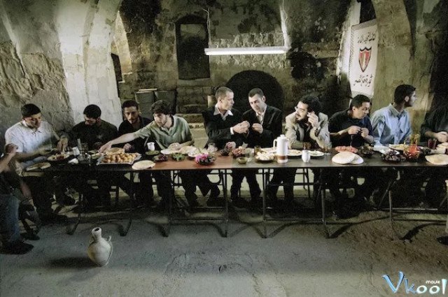 Xem Phim Đánh Bom Liều Chết - Paradise Now - Ahaphim.com - Ảnh 2