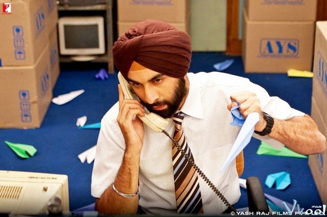 Xem Phim Tấm Vé Tốc Hành: Người Bán Hàng Của Năm - Rocket Singh: Salesman Of The Year - Ahaphim.com - Ảnh 2