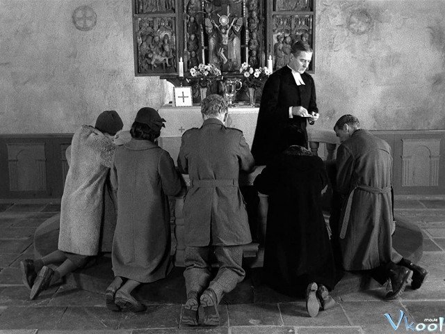 Xem Phim Ánh Sáng Mùa Đông - Winter Light - Ahaphim.com - Ảnh 2