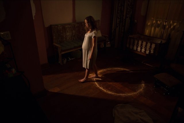 Xem Phim Con Quỷ - Devil's Due - Ahaphim.com - Ảnh 2