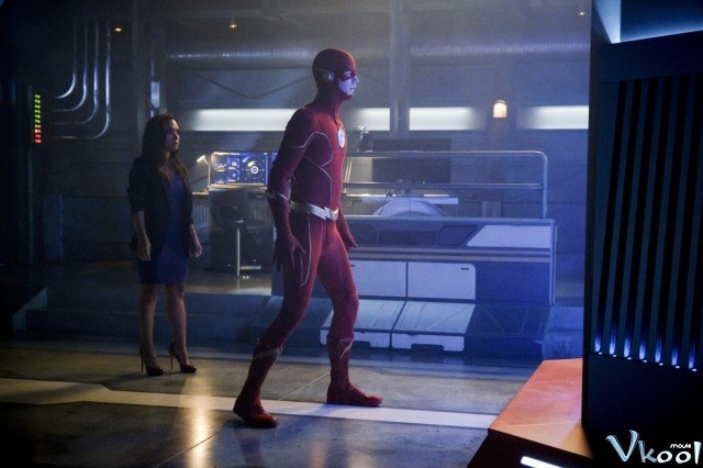 Người Hùng Tia Chớp 6 (The Flash Season 6)