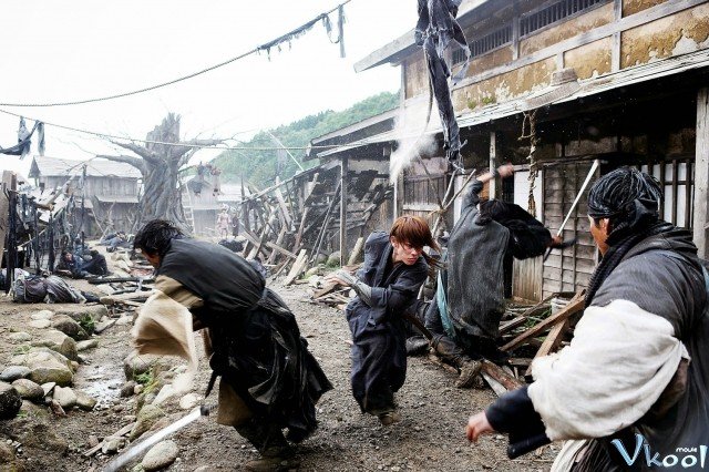 Xem Phim Kết Thúc Một Huyền Thoại - Rurouni Kenshin: The Legend Ends - Ahaphim.com - Ảnh 3