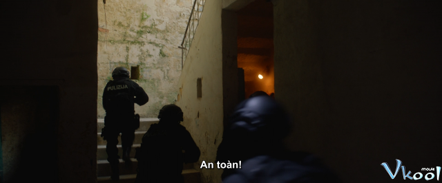 Xem Phim Chiến Khuyển - Hounds Of War - Ahaphim.com - Ảnh 4