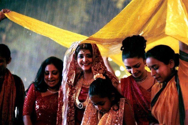 Xem Phim Đám Cưới Mùa Mưa - Monsoon Wedding - Ahaphim.com - Ảnh 2