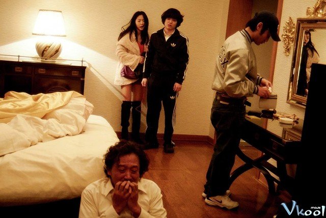 Xem Phim Tạm Biệt Kabukicho - Kabukicho Love Hotel - Ahaphim.com - Ảnh 4