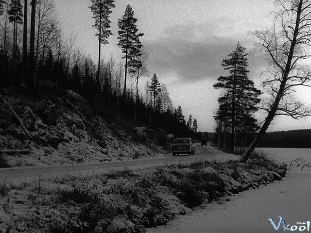 Xem Phim Ánh Sáng Mùa Đông - Winter Light - Ahaphim.com - Ảnh 4