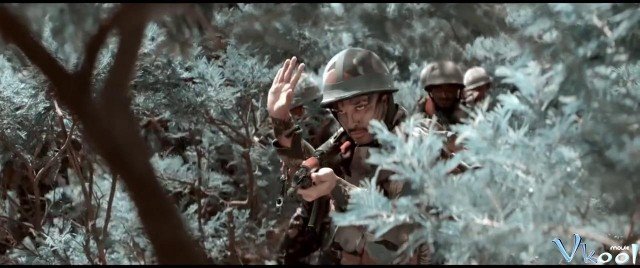Xem Phim Anh Chàng Quân Nhân - Naa Peru Surya Na Illu India - Ahaphim.com - Ảnh 2