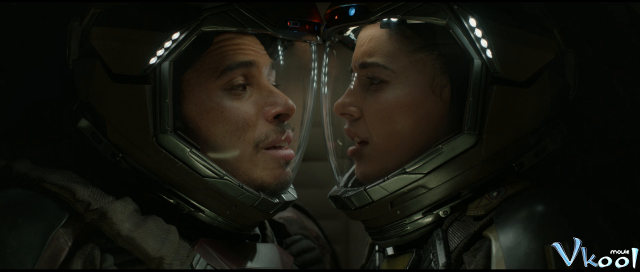 Tín Hiệu Vũ Trụ (Long Distance 2024)