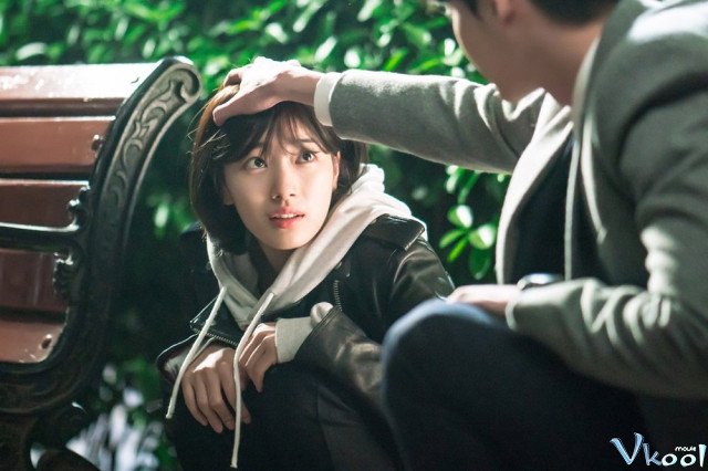 Xem Phim Khi Giấc Mơ Có Thật - While You Were Sleeping - Ahaphim.com - Ảnh 2