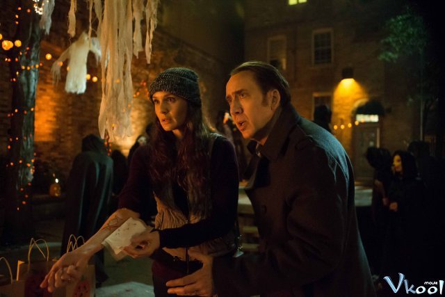 Mặc Cả Với Quỷ (Pay The Ghost 2015)
