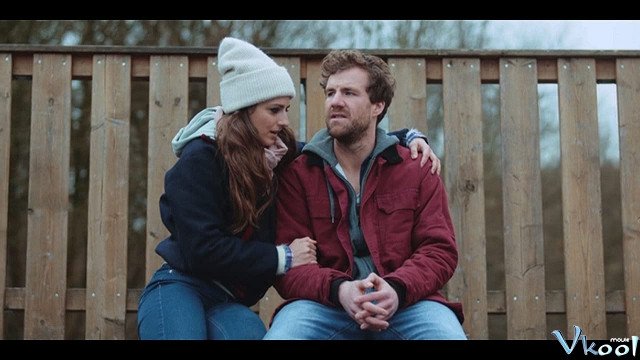 Suốt Dịp Giáng Sinh (Over Christmas 2020)