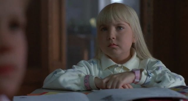 Hồn Ma Ồn Ào 3 (Poltergeist Iii 1988)