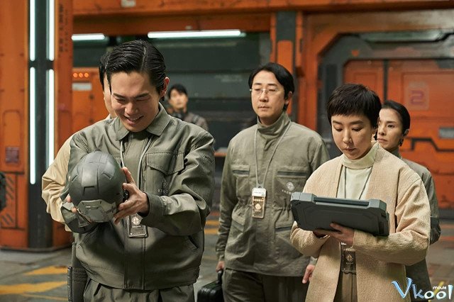 Jung_e (Jung_e 2023)