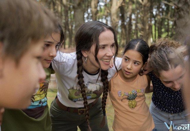 Trại Hè Cùng Mẹ (Camp Crasher 2024)