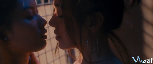 Xem Phim Tình Tay Ba - Throuple - Ahaphim.com - Ảnh 3