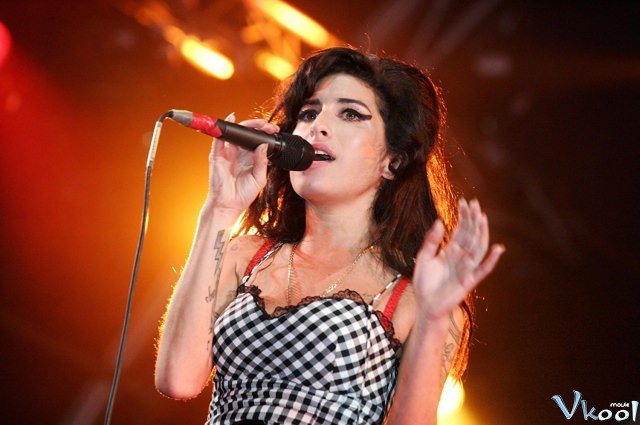 Xem Phim Hành Trình Của Amy Winehouse - Amy - Ahaphim.com - Ảnh 2