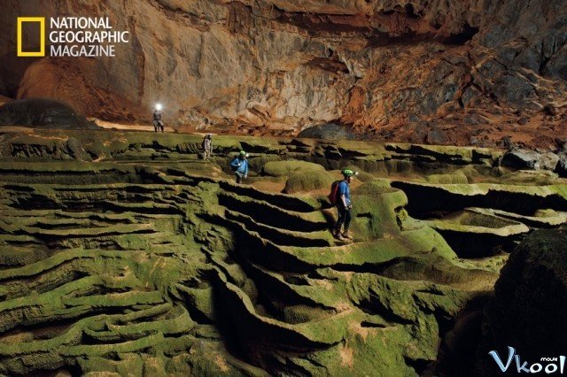Xem Phim Hang Động Sơn Đoòng - National Geographic The World's Biggest Cave - Ahaphim.com - Ảnh 3