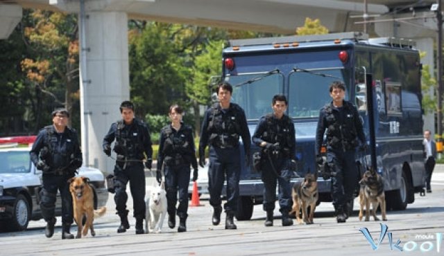 Chú Chó Đặc Nhiệm (Dog X Police: The K-9 Force 2011)