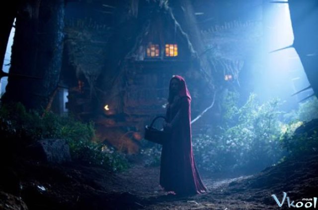 Xem Phim Cô Bé Quàng Khăn Đỏ - Red Riding Hood - Ahaphim.com - Ảnh 3