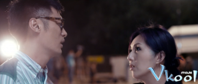Xem Phim Xuân Kiều Và Chí Minh - Love In The Buff - Ahaphim.com - Ảnh 3