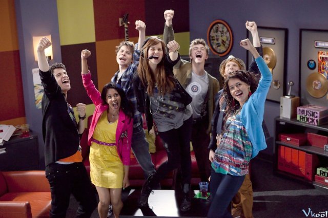 Xem Phim Người Nổi Loạn - Radio Rebel - Ahaphim.com - Ảnh 3