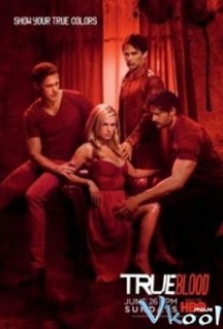 True Blood 4 (True Blood Season 4 2011)
